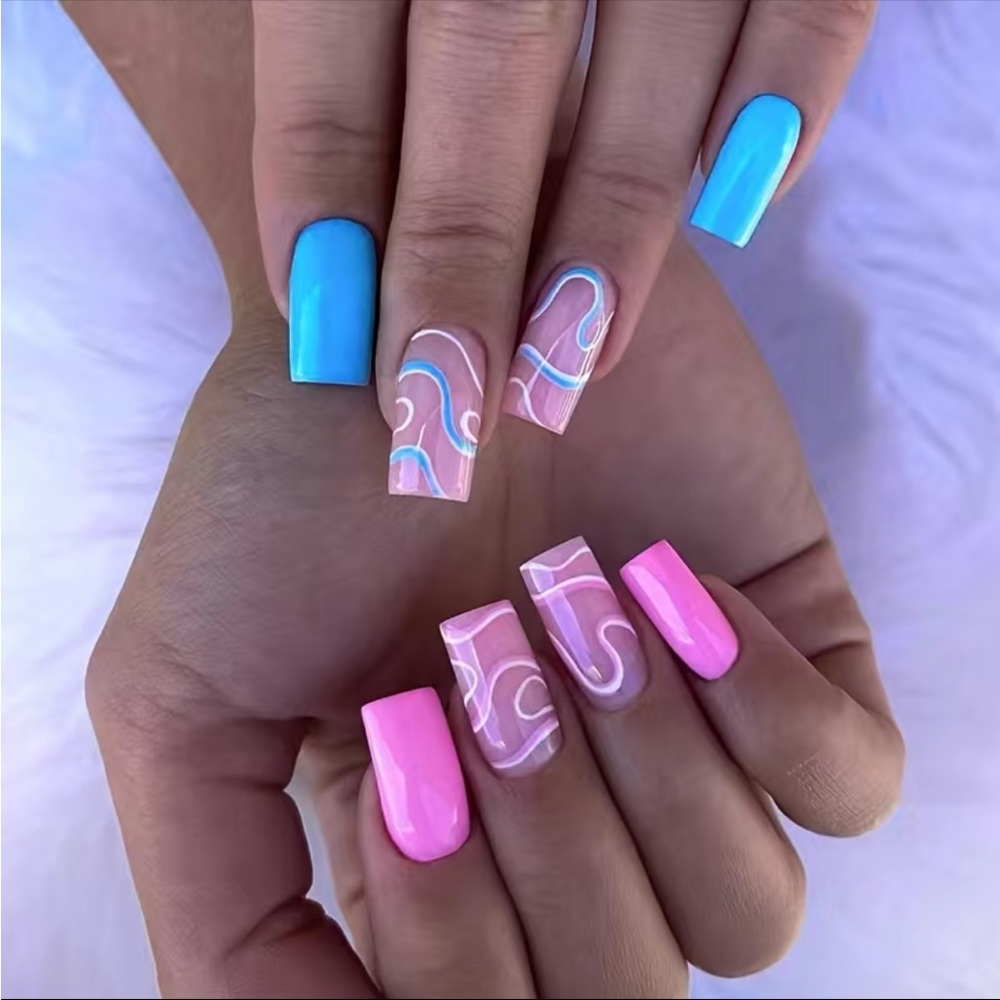 Barbie Swirl - Nail Junkie - full artificial nail set